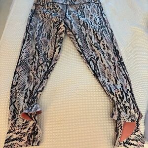 Urban Savage Leggings